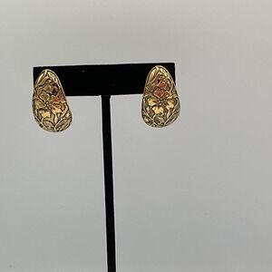 Gold Tone Floral Teardrop Earrings
